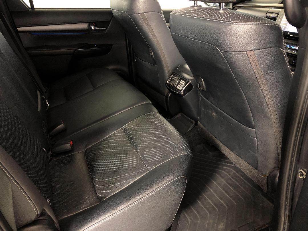 Photo '20' of Toyota Hilux