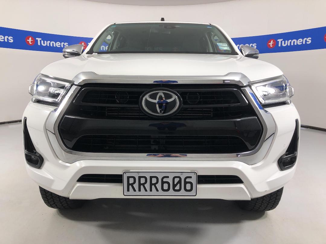 Photo '2' of Toyota Hilux
