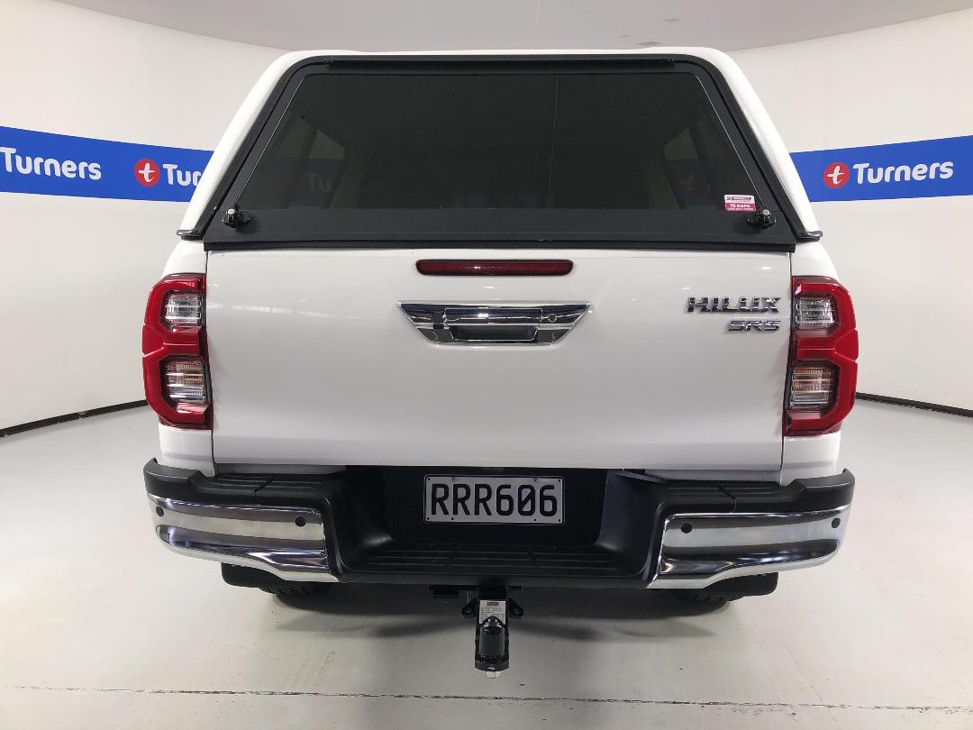 Photo '6' of Toyota Hilux