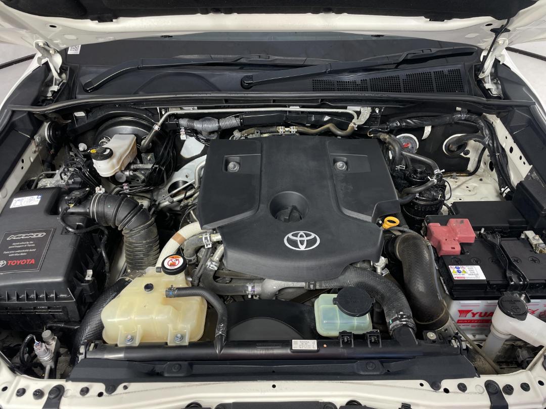 Photo '13' of Toyota Hilux