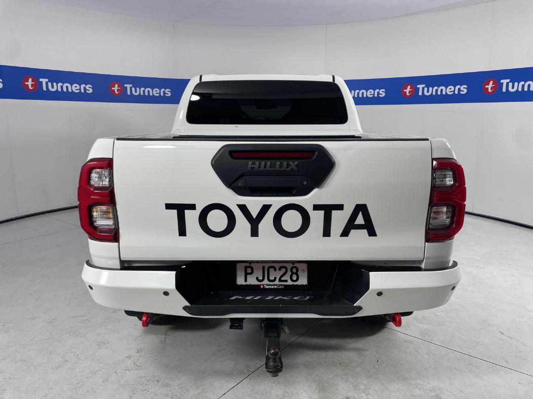 Photo '6' of Toyota Hilux