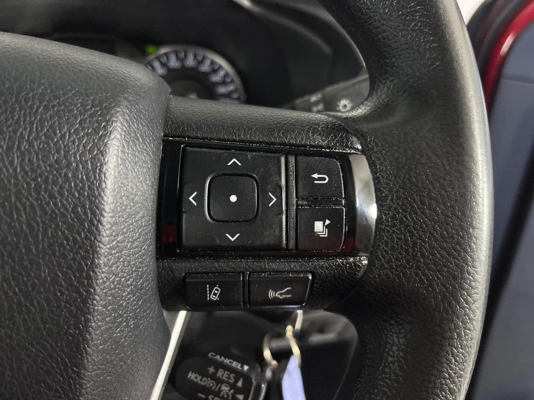 Photo '24' of Toyota Hilux Photo '24' of Toyota Hilux