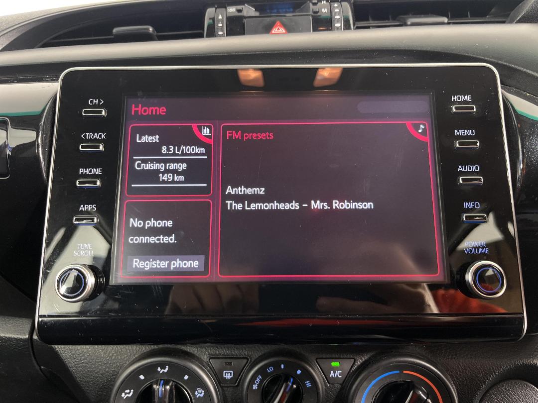 Photo '27' of Toyota Hilux Photo '27' of Toyota Hilux