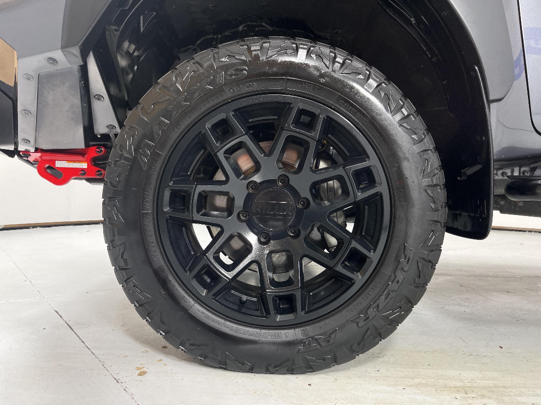 Photo '10' of Toyota Hilux Photo '10' of Toyota Hilux