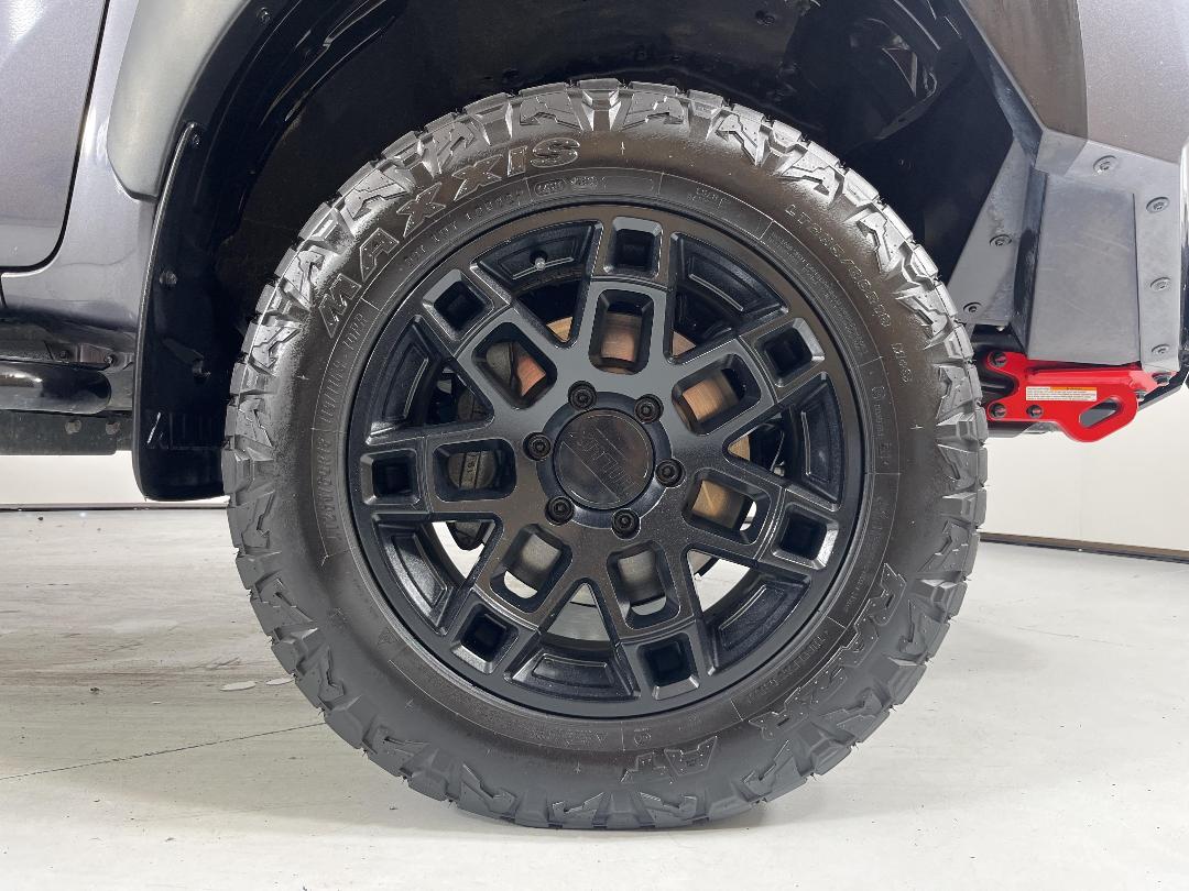 Photo '9' of Toyota Hilux Photo '9' of Toyota Hilux