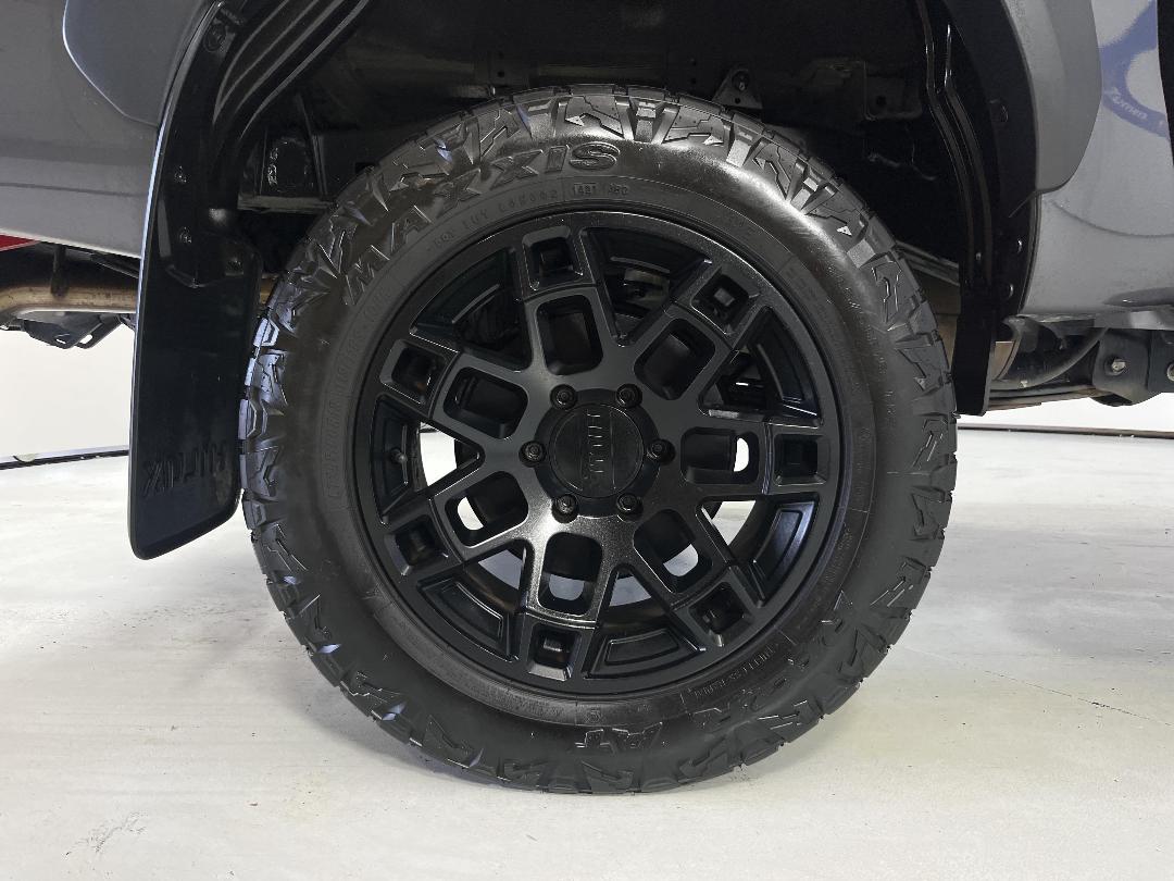 Photo '12' of Toyota Hilux Photo '12' of Toyota Hilux