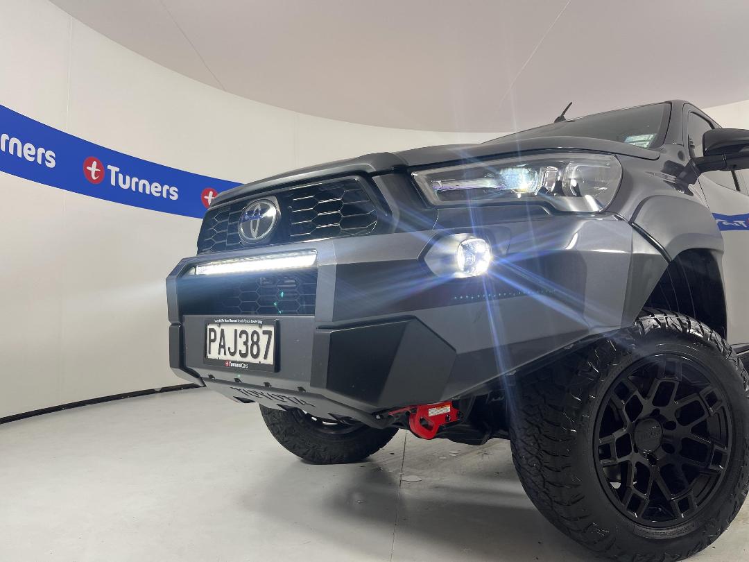 Photo '39' of Toyota Hilux Photo '39' of Toyota Hilux