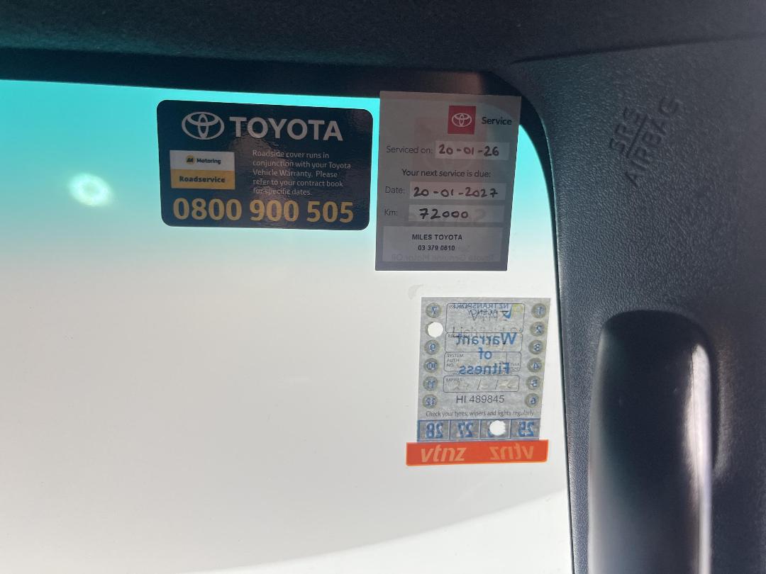 Photo '49' of Toyota Hilux Photo '49' of Toyota Hilux