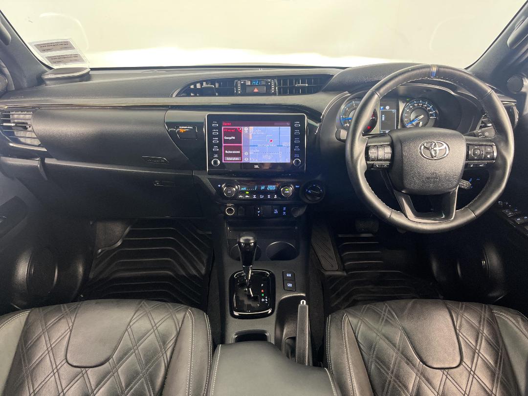 Photo '16' of Toyota Hilux Photo '16' of Toyota Hilux