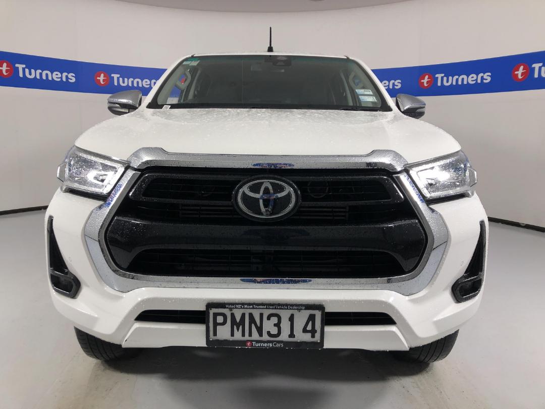 Photo '2' of Toyota Hilux