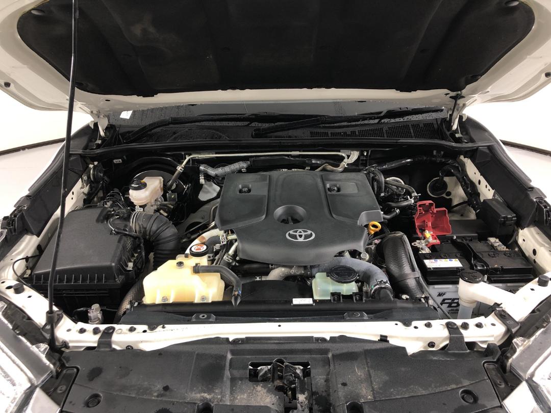 Photo '13' of Toyota Hilux