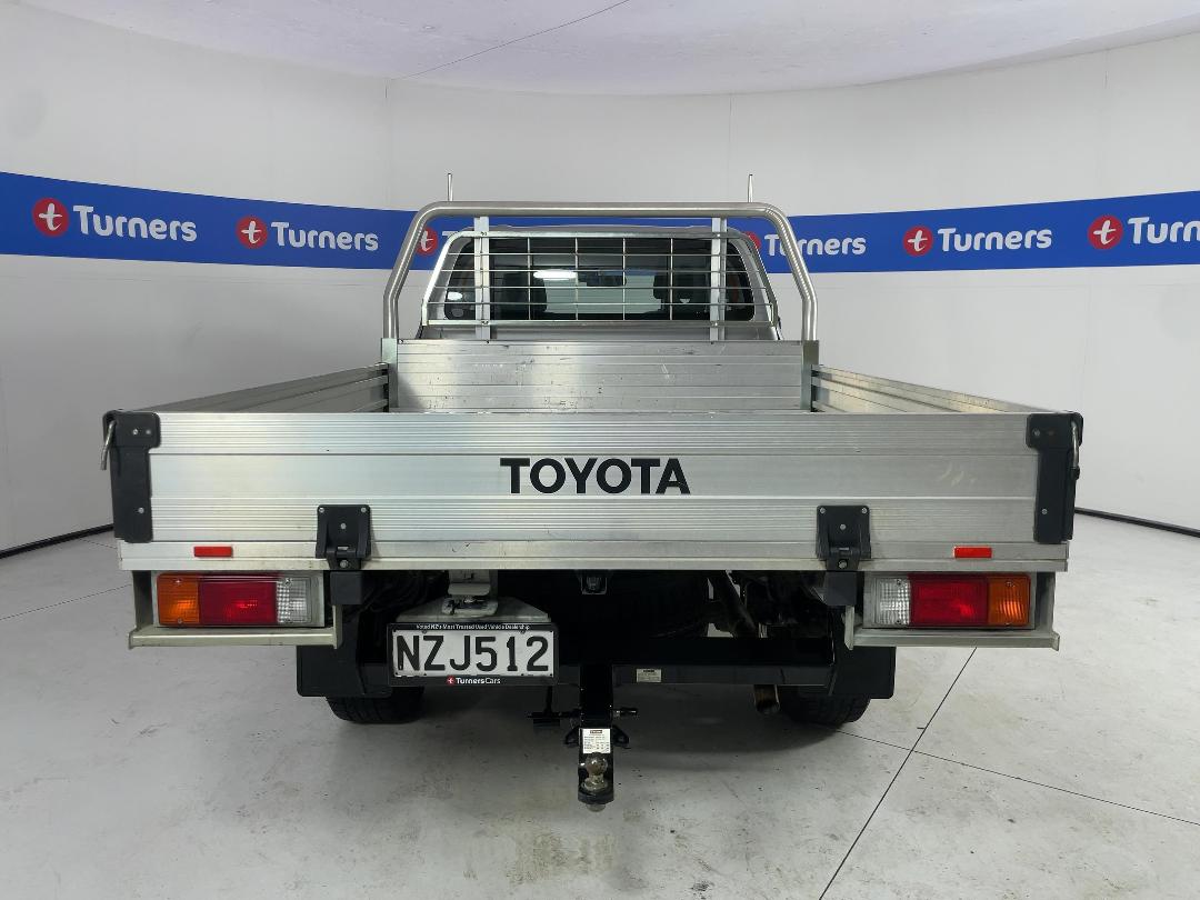 Photo '6' of Toyota Hilux Photo '6' of Toyota Hilux