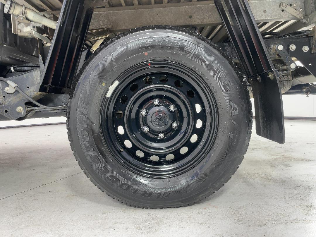 Photo '11' of Toyota Hilux Photo '11' of Toyota Hilux