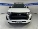 Thumbnail '2' of Toyota Hilux