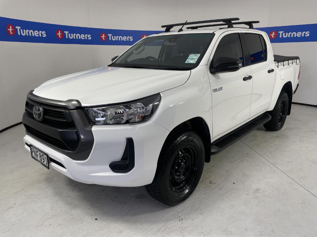 Photo '4' of Toyota Hilux