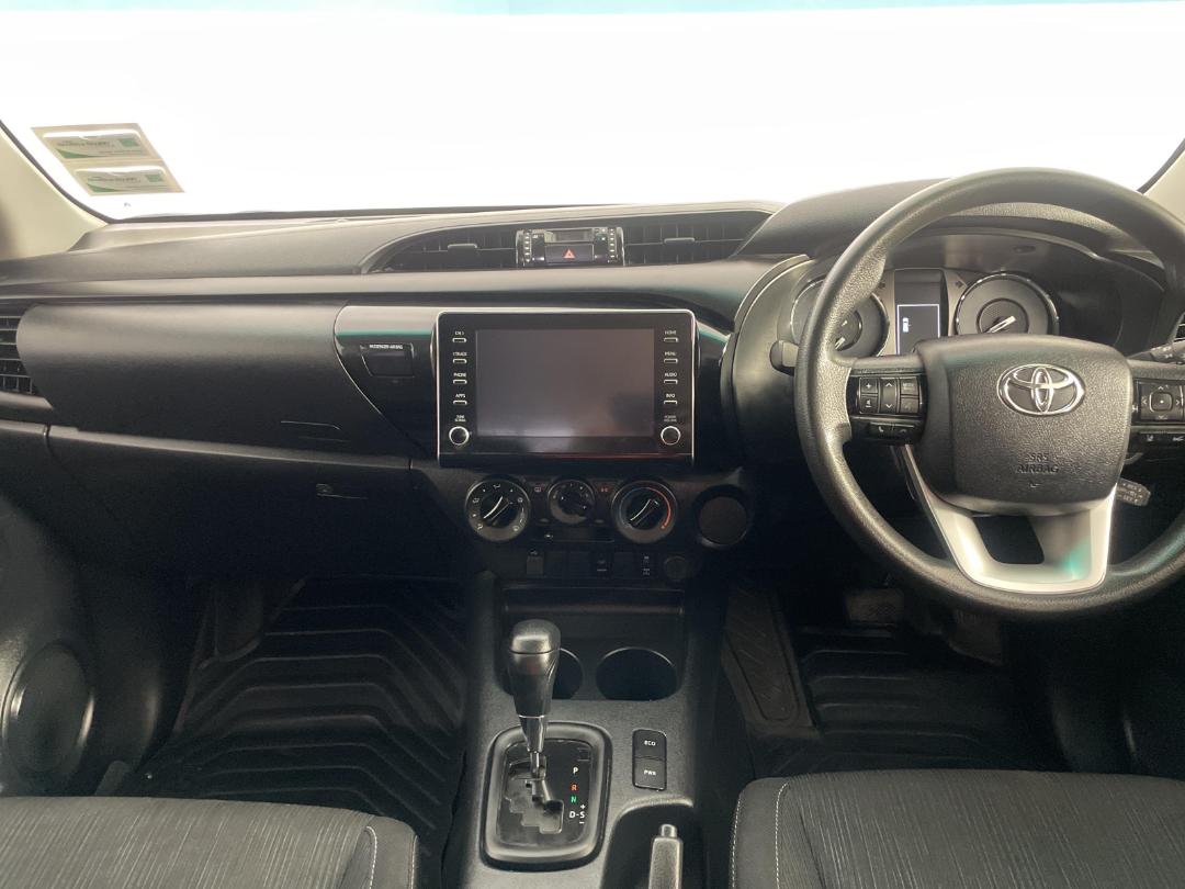 Photo '17' of Toyota Hilux