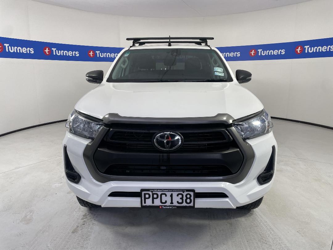 Photo '2' of Toyota Hilux