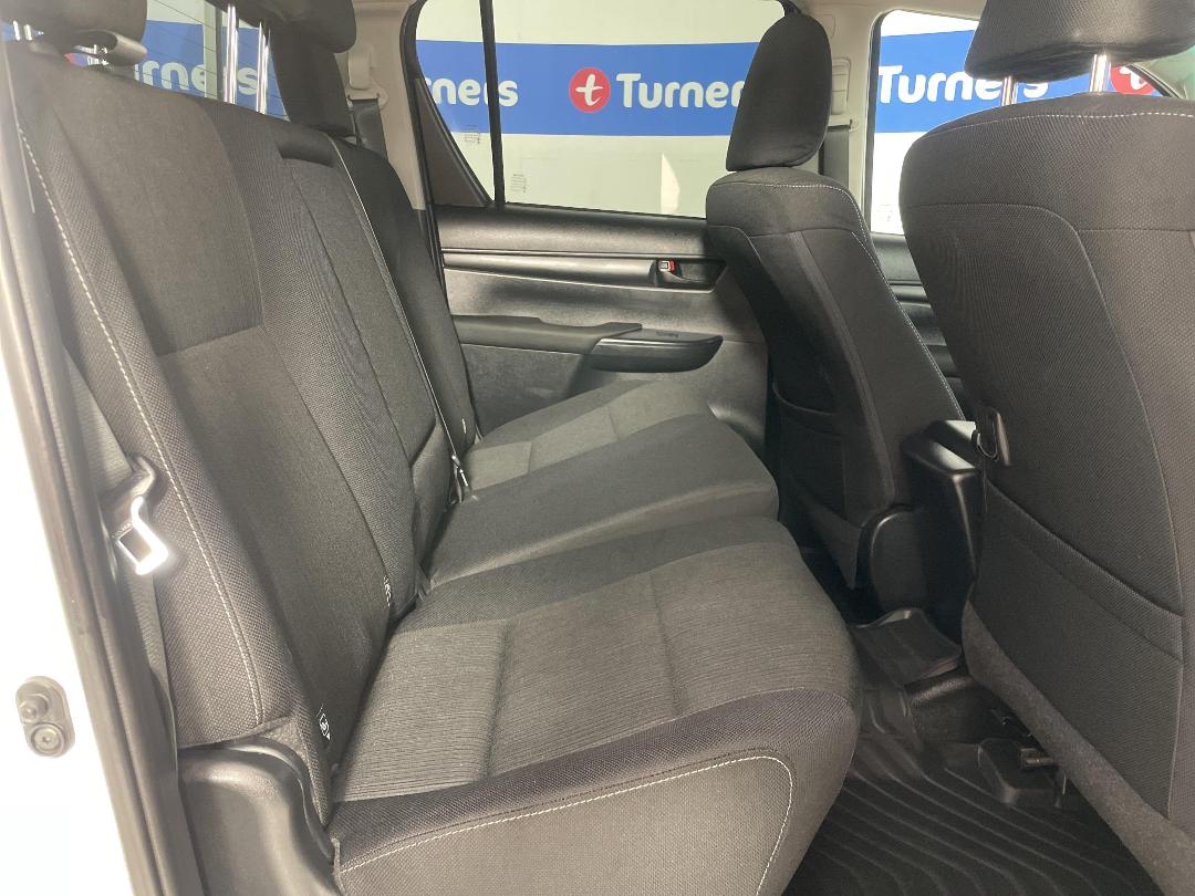 Photo '20' of Toyota Hilux