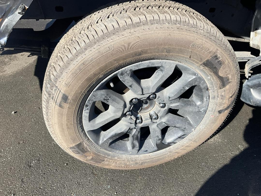 Photo '5' of Toyota Hilux SR5 Cruiser TD DC Photo '5' of Toyota Hilux SR5 Cruiser TD DC