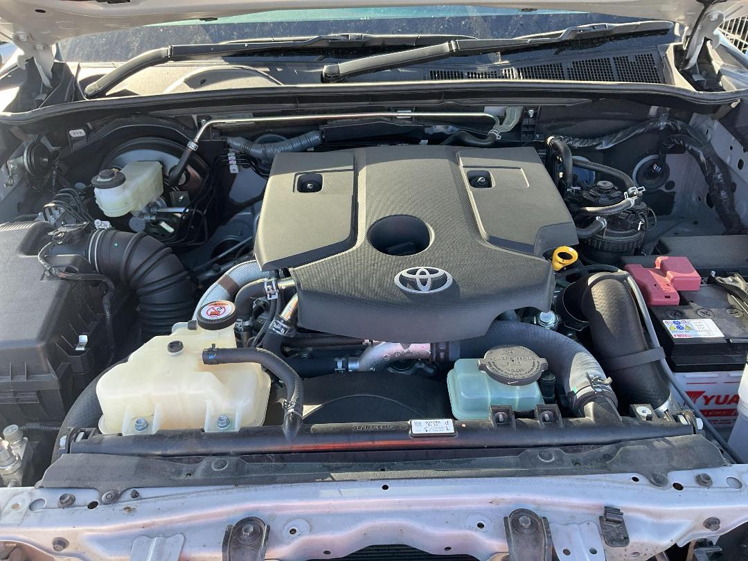 Photo '7' of Toyota Hilux SR5 Cruiser TD DC Photo '7' of Toyota Hilux SR5 Cruiser TD DC