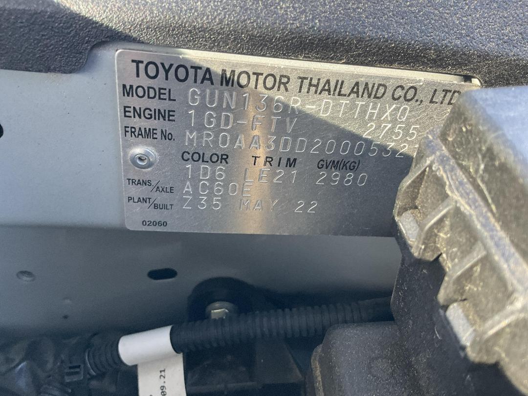 Photo '10' of Toyota Hilux SR5 Cruiser TD DC Photo '10' of Toyota Hilux SR5 Cruiser TD DC