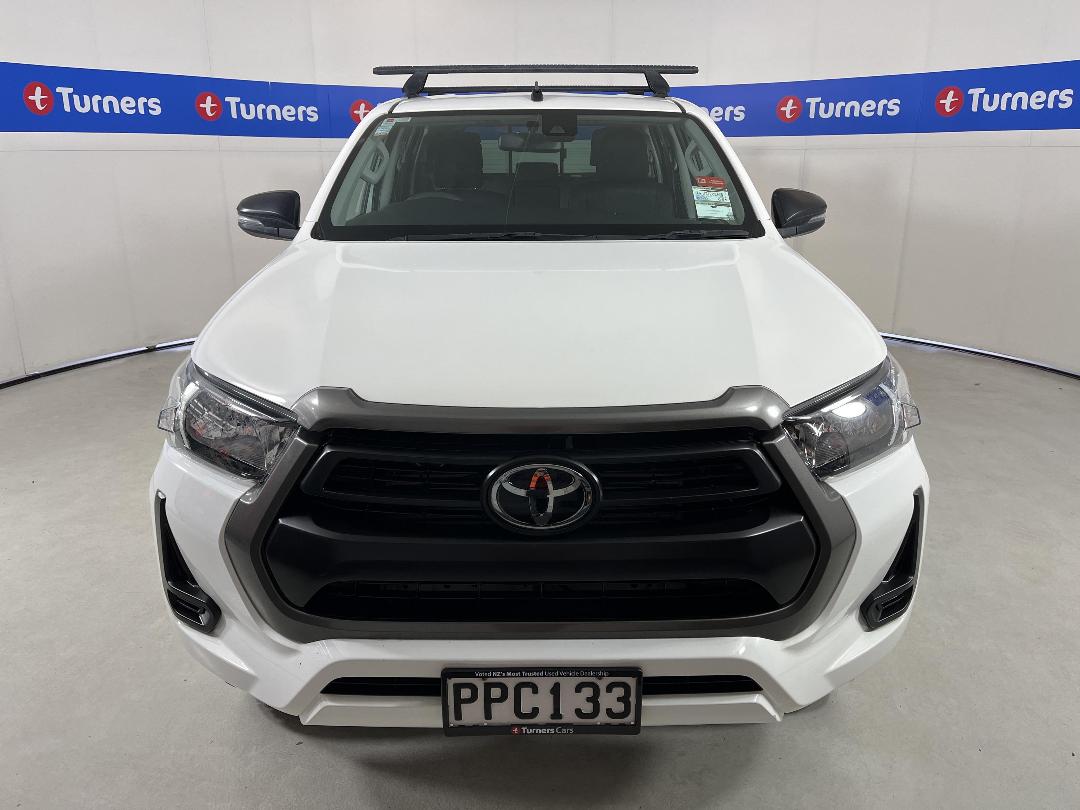 Photo '2' of Toyota Hilux