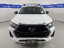 Thumbnail '2' of Toyota Hilux