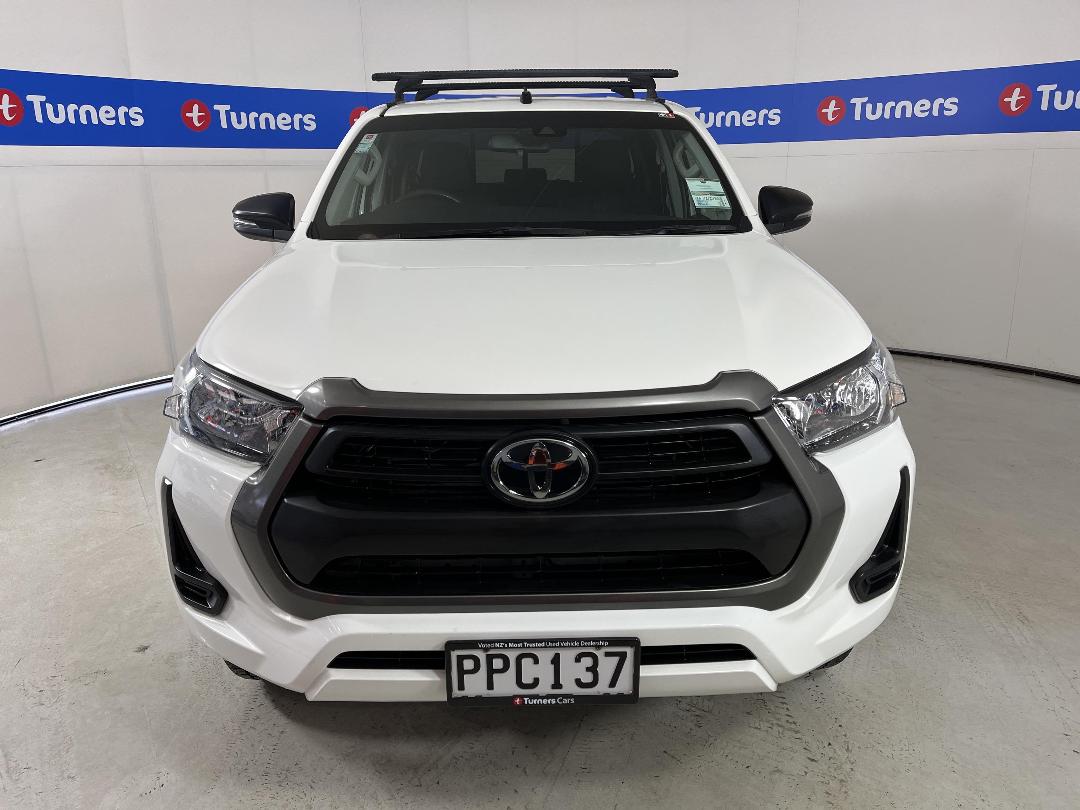 Photo '2' of Toyota Hilux