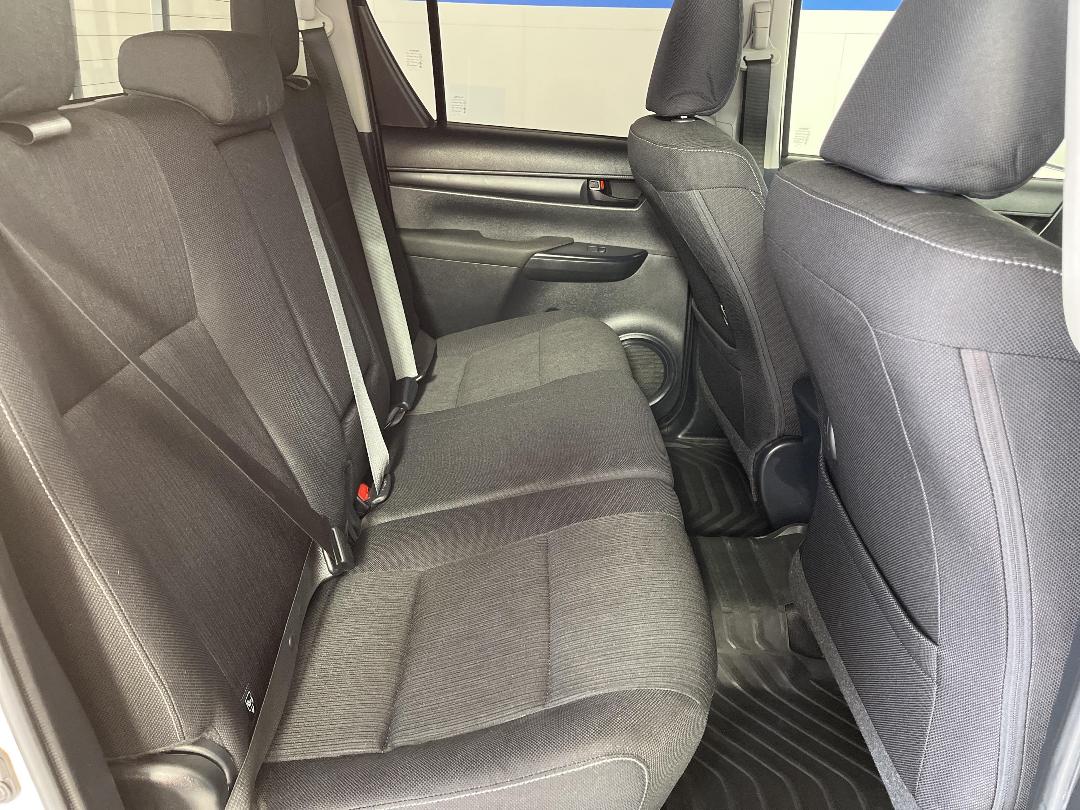 Photo '20' of Toyota Hilux