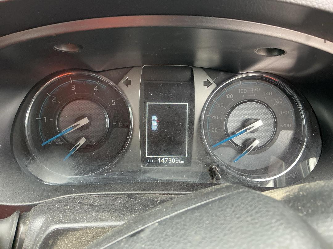 Photo '11' of Toyota Hilux SR5 Cruiser TD DC