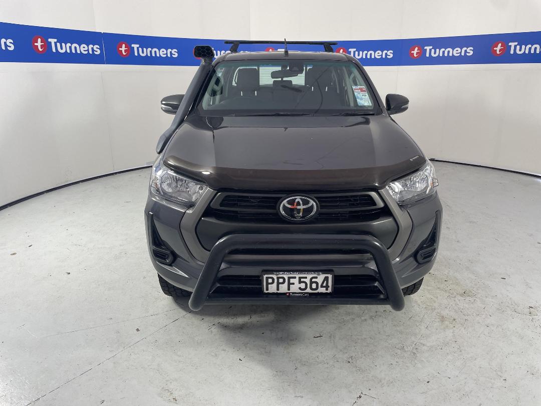 Photo '2' of Toyota Hilux