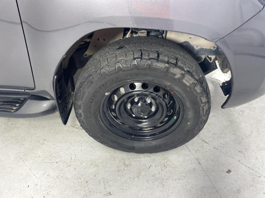 Photo '9' of Toyota Hilux