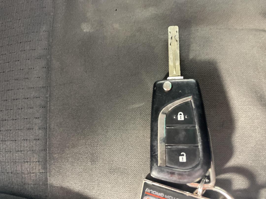 Photo '22' of Toyota Hilux