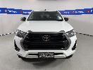 Thumbnail '2' of Toyota Hilux