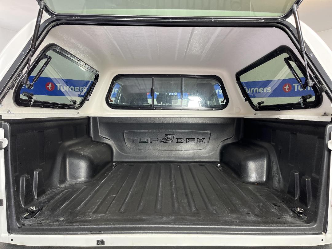 Photo '14' of Toyota Hilux Photo '14' of Toyota Hilux