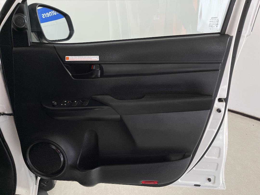 Photo '15' of Toyota Hilux Photo '15' of Toyota Hilux