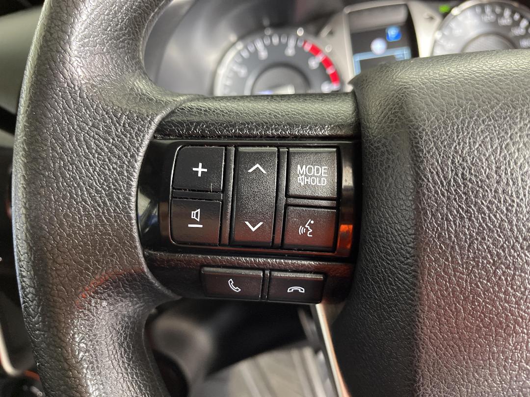 Photo '24' of Toyota Hilux Photo '24' of Toyota Hilux