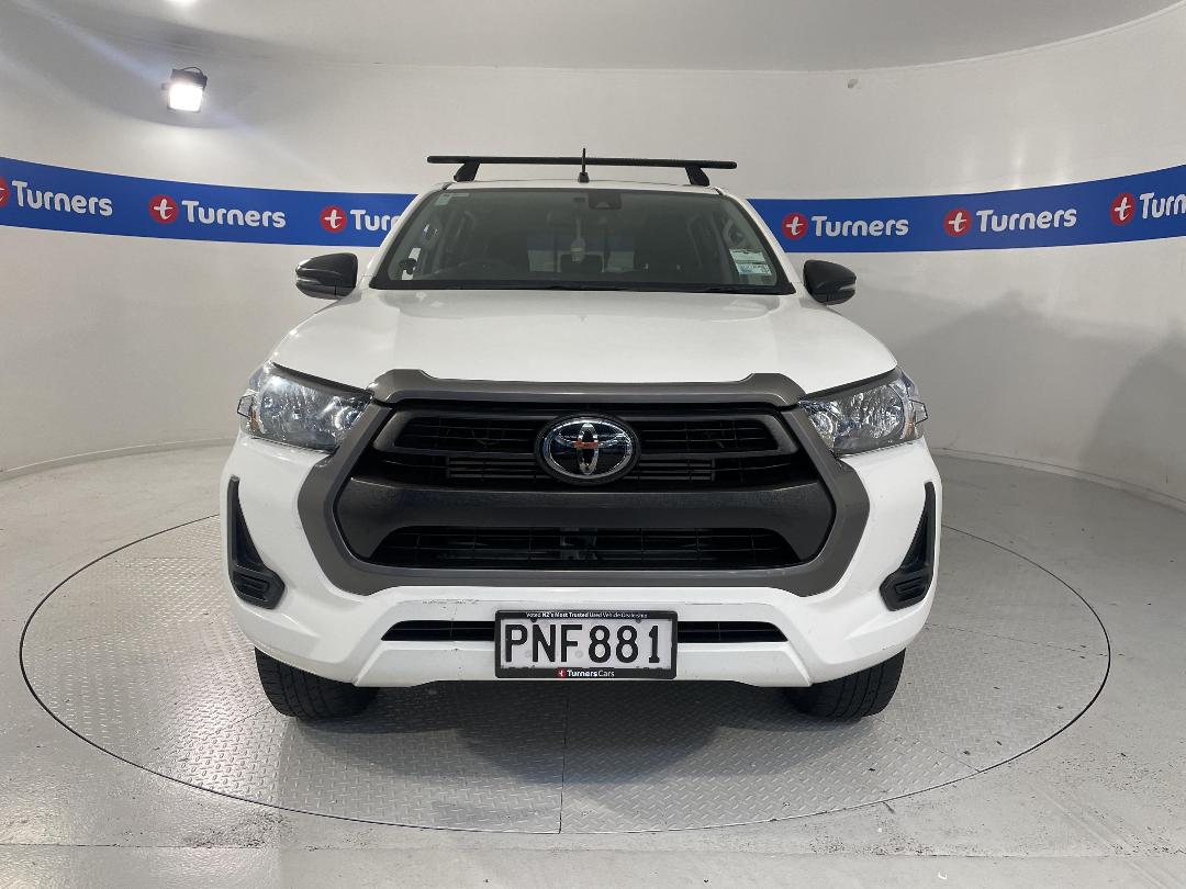 Photo '2' of Toyota Hilux