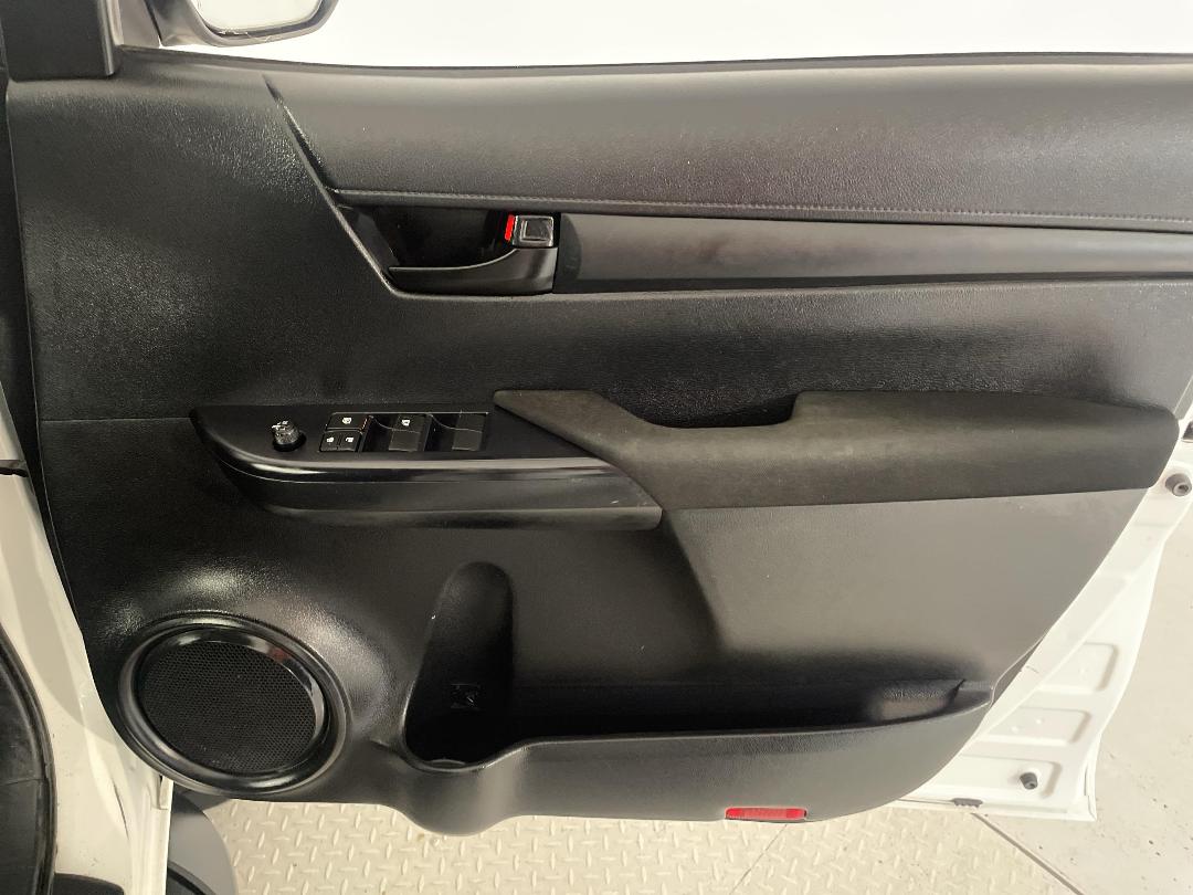 Photo '15' of Toyota Hilux