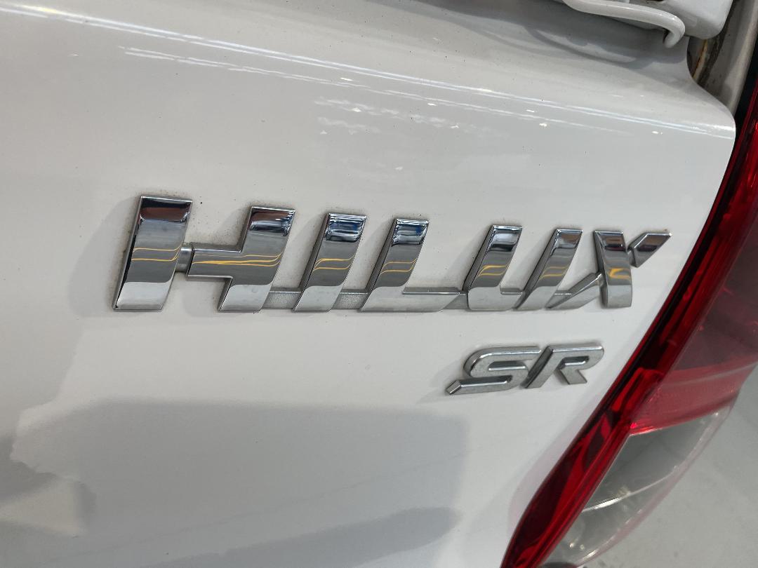 Photo '37' of Toyota Hilux