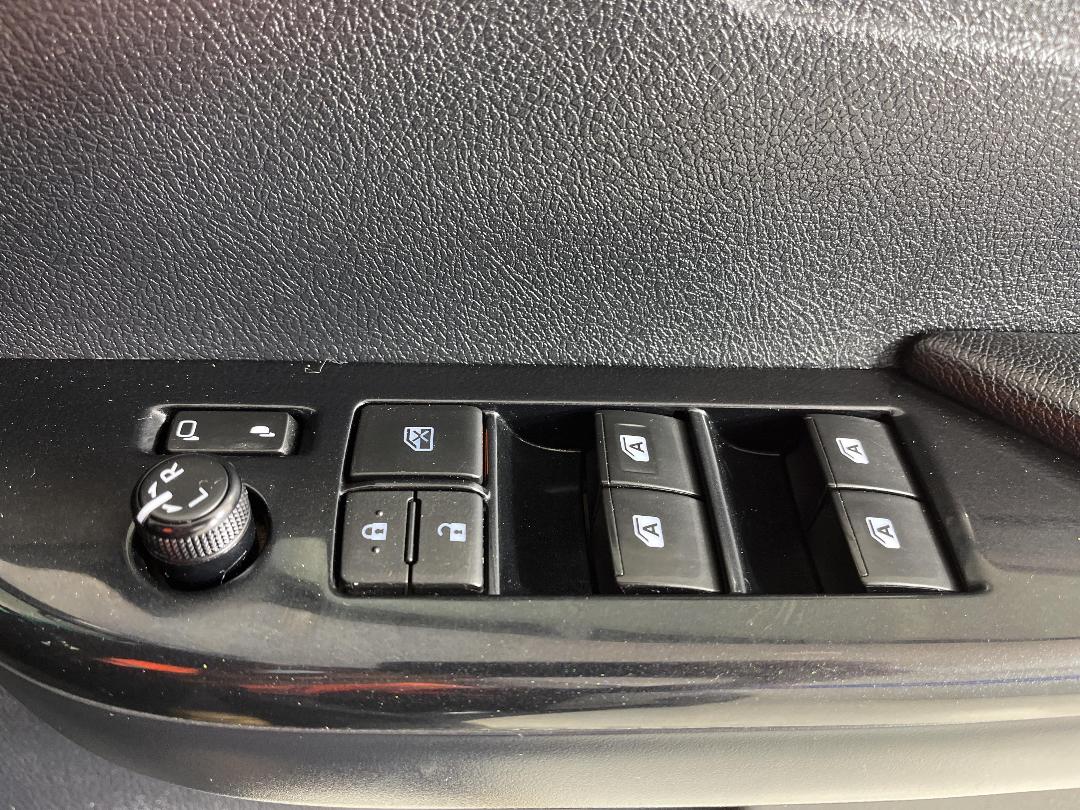 Photo '26' of Toyota Hilux