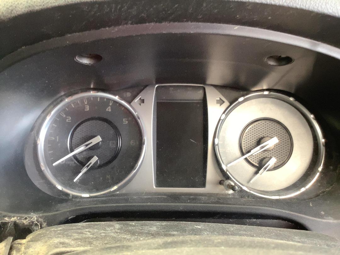 Photo '18' of Toyota Hilux SR TD DC/CC