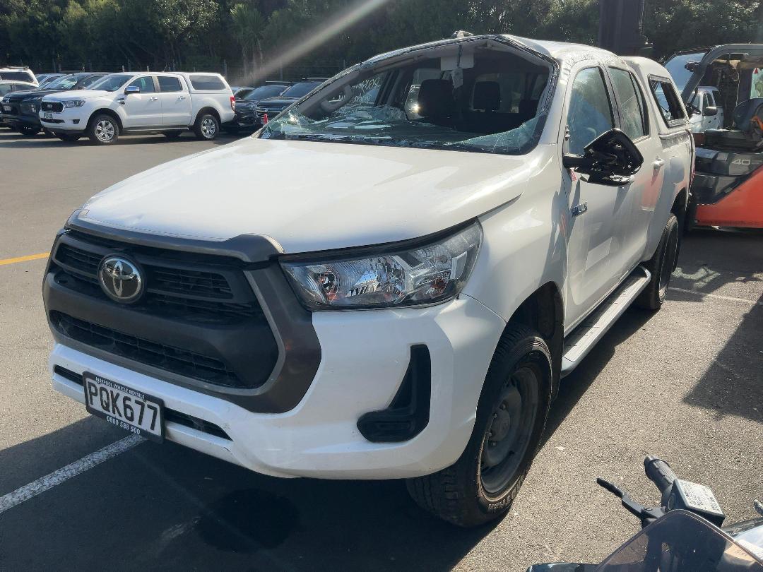 Photo '2' of Toyota Hilux SR TD DC