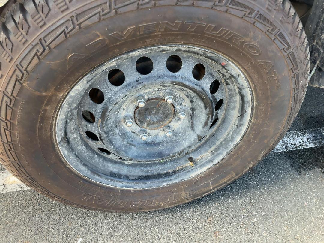 Photo '5' of Toyota Hilux SR TD DC