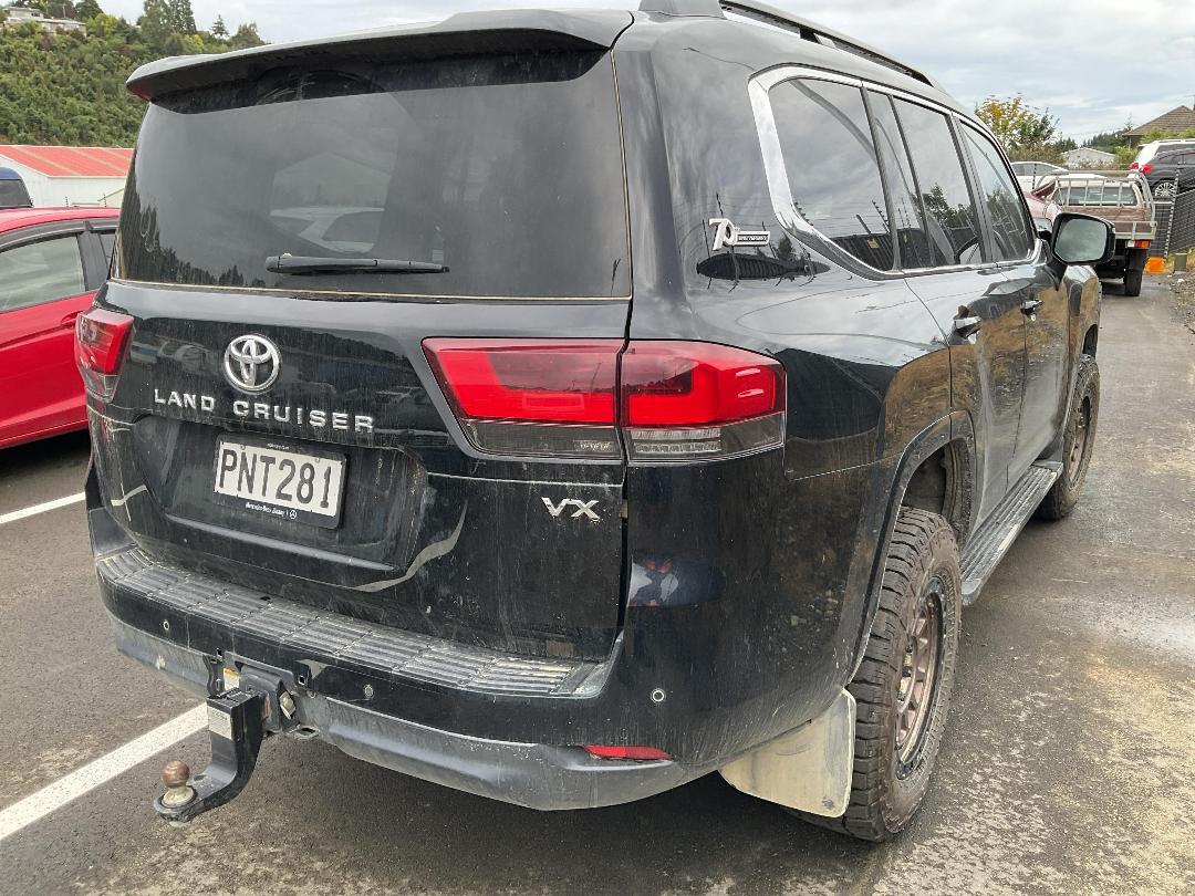 Photo '2' of Toyota Landcruiser VX Photo '2' of Toyota Landcruiser VX