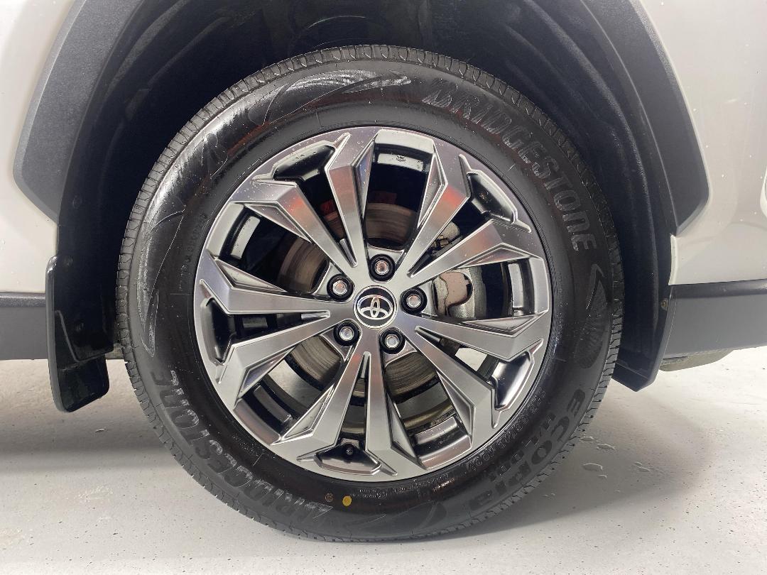 Photo '9' of Toyota Rav4