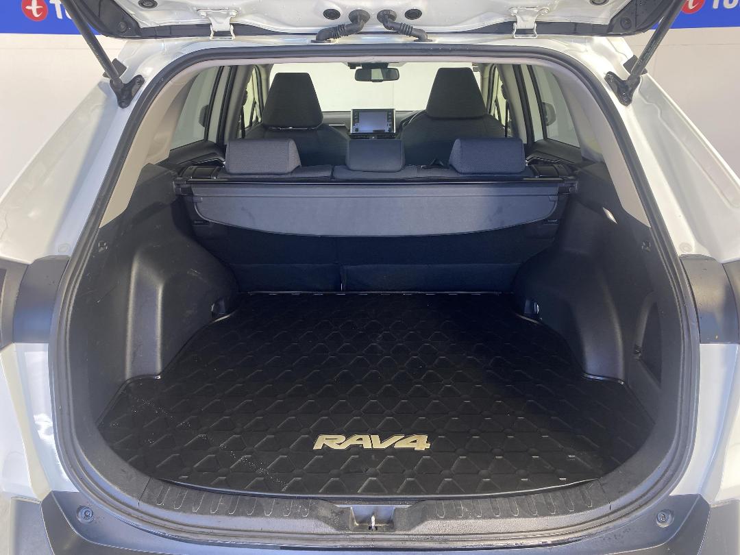 Photo '14' of Toyota Rav4