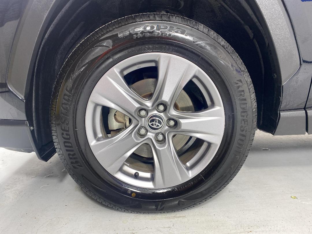 Photo '10' of Toyota Rav4