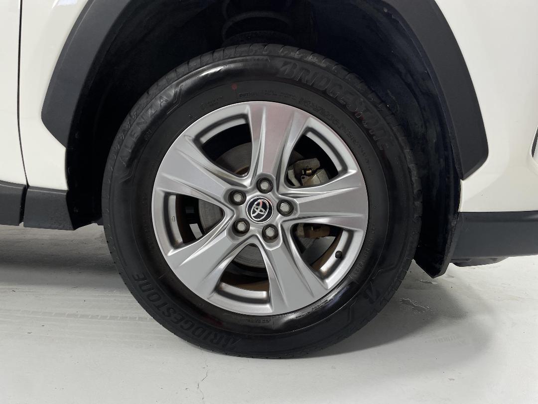 Photo '9' of Toyota Rav4