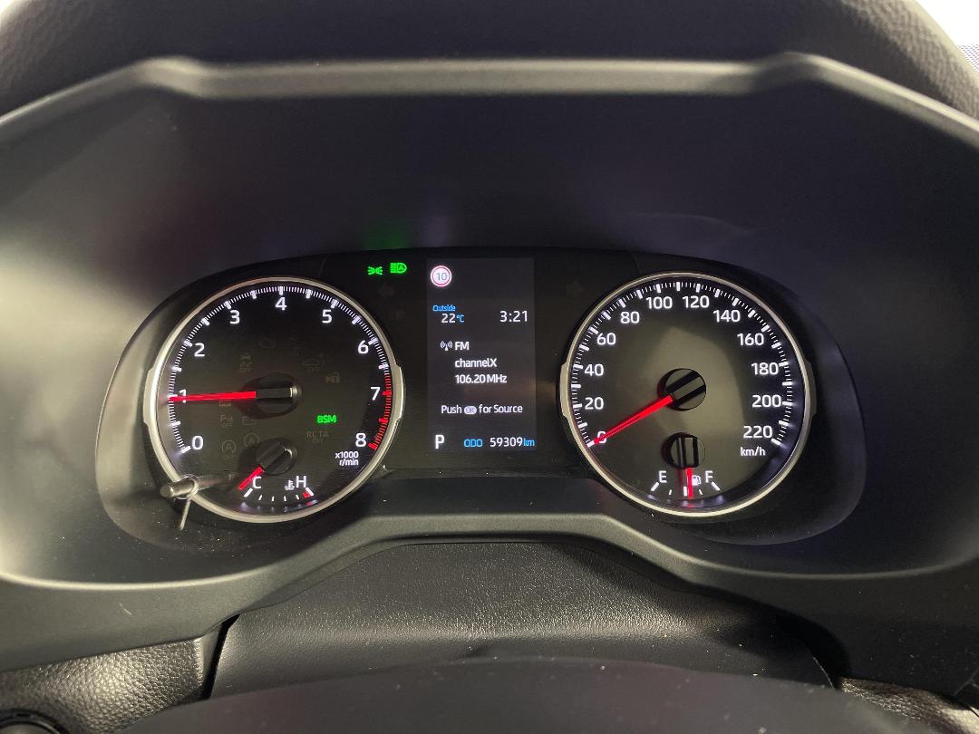 Photo '21' of Toyota Rav4